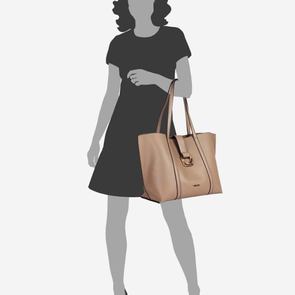 NWT Tan Vegan Leather Tote Shoulder Bag Handbag - Picture 6 of 6